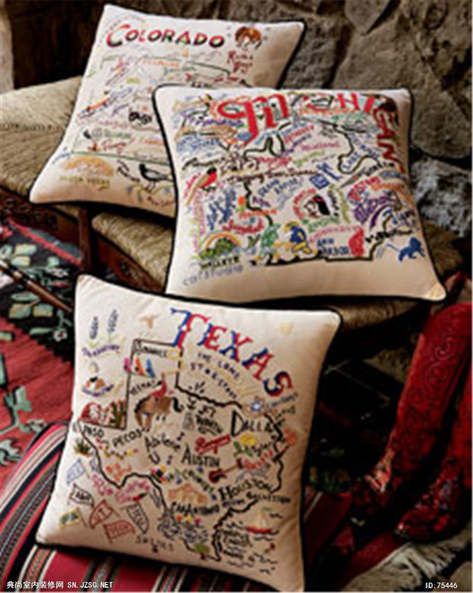 精品抱枕 (2201)