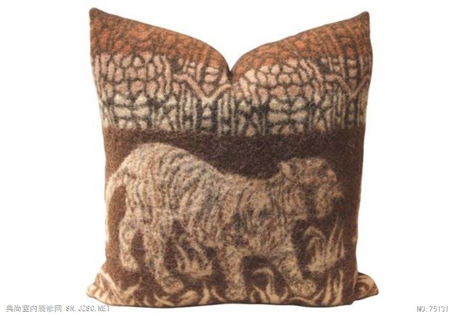 精品抱枕 (1620)